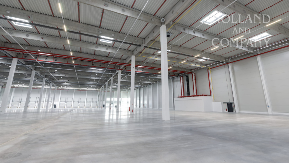 Skladová plocha Sereď - 43 165 m²