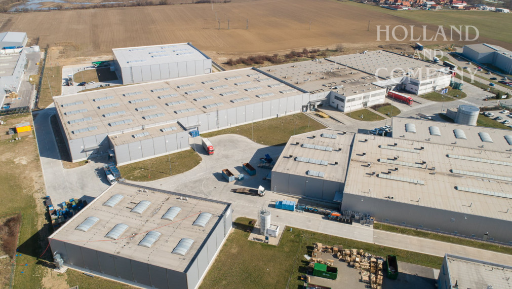 Warehouse space in Vráble