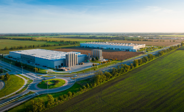 Sklad Voderady - 30.000 m2 - fotografia 1