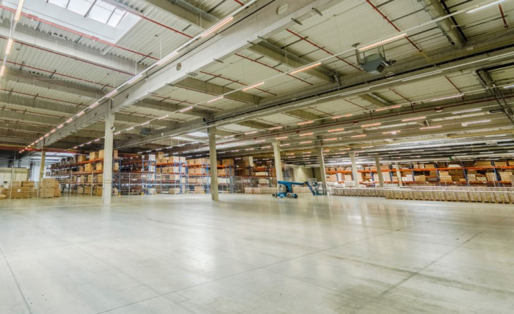 Skladová plocha Trenčín - 3000  m2