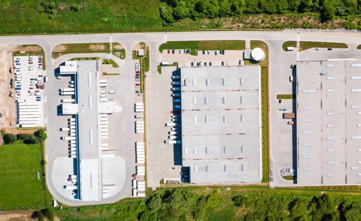 Skladový priestor na prenajom v Žiline 5000 m2 - fotografia 1