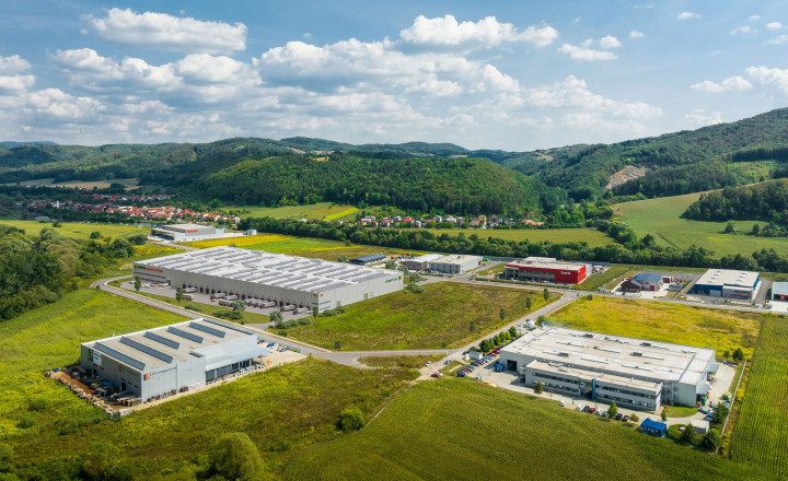 Skladový priestor na prenajom v Banskej Bystrici 10.000 m2