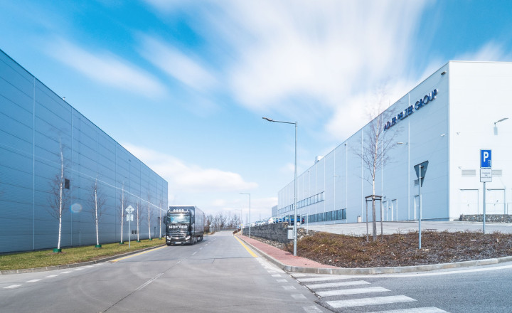 Sklad Bratislava - Devínska Nová Ves - 5000 m2 - fotografia 1