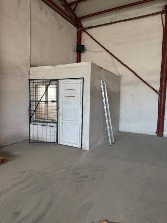 MODRA | Sklad 547 m² | Rampa + Drive-in | Ihneď - fotografia 18